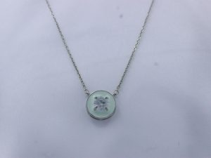 Pendant 11